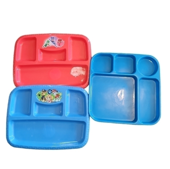 Random kids dinning bundle. 15 pieces total - Picture 12 of 12